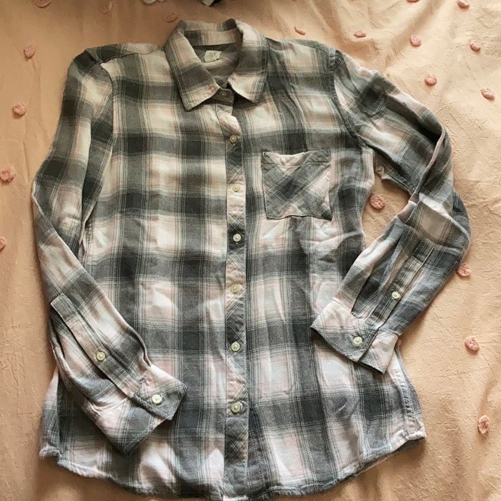 Gap pink and gray button up